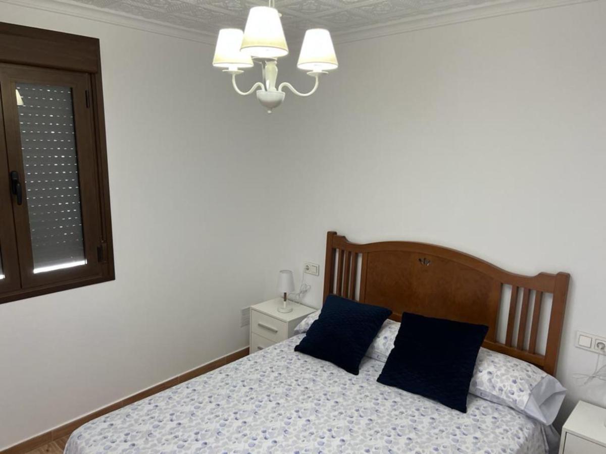 Agradable Casa Familiar En Pliego. Apartment Exterior photo